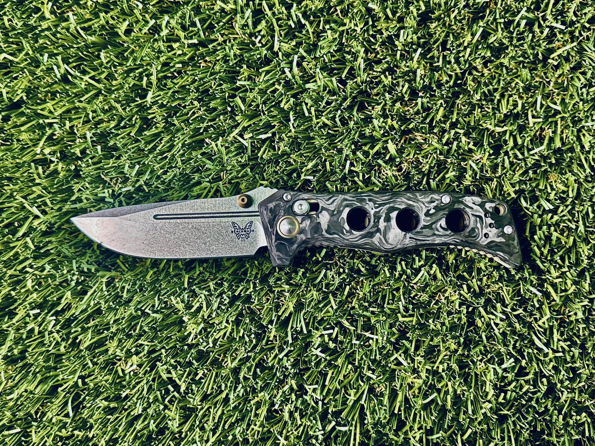 Benchmade Mini Adamas - Marbled Carbon - Full Throttle Arms LLC